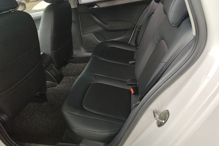 Volkswagen Santana 2016 #17 Volkswagen Santana 2016 car image #17