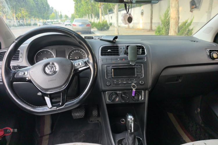 Volkswagen Polo 2016 #11 Volkswagen Polo 2016 car image #11