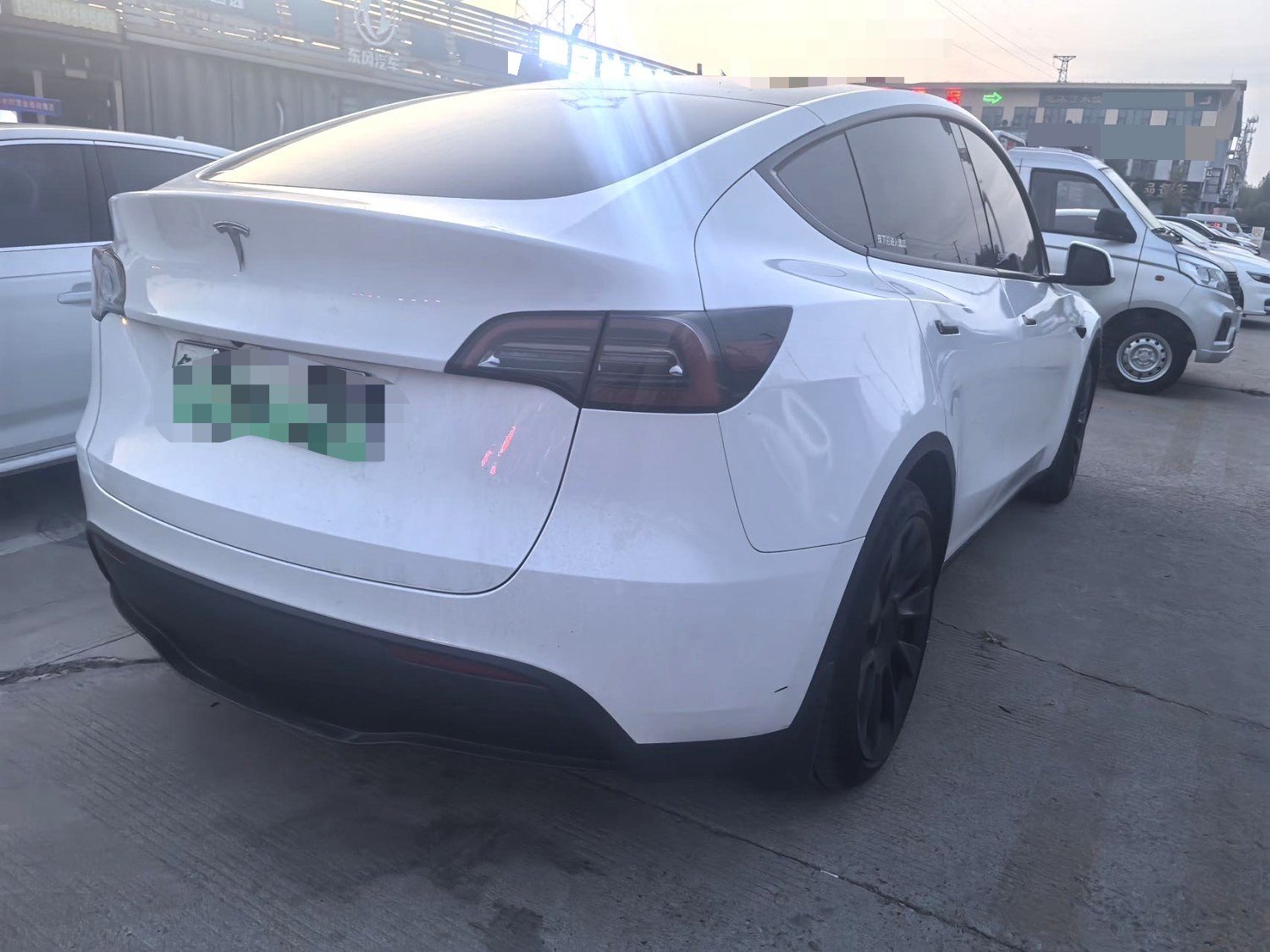 Tesla Model Y 2022 #9 Tesla Model Y 2022 car image #9
