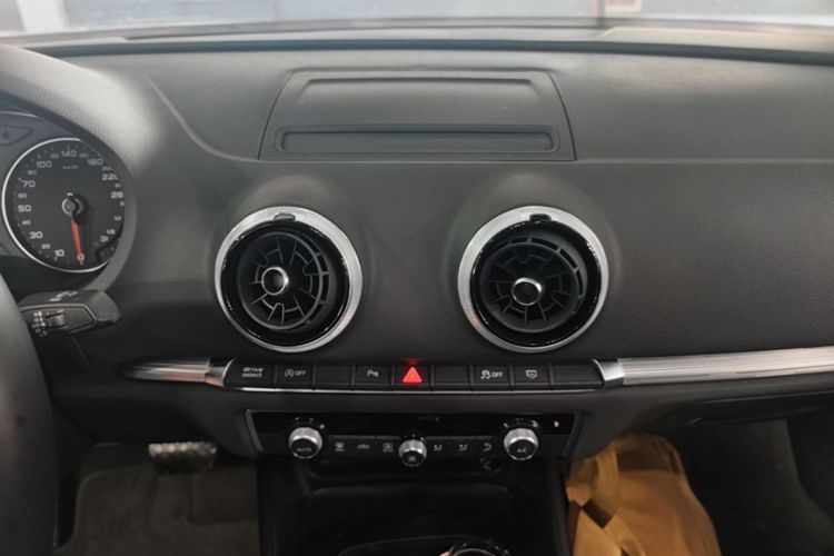 Audi A3 2019 #13 Audi A3 2019 car image #13