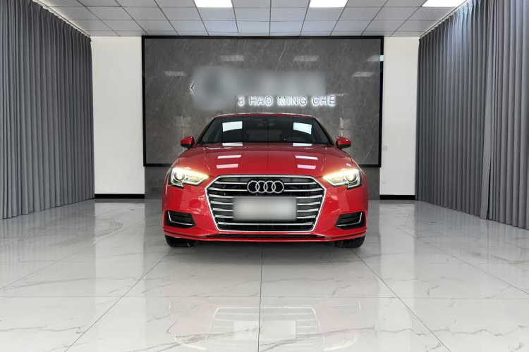 Audi A3 2019 car image #8
