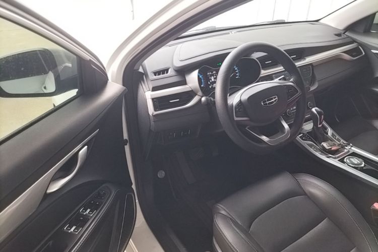 GEELY Emgrand 2020 #16 GEELY Emgrand 2020 imagen de coche #16