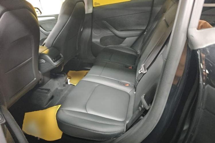 Tesla Model Y 2023 #17 Tesla Model Y 2023 car image #17