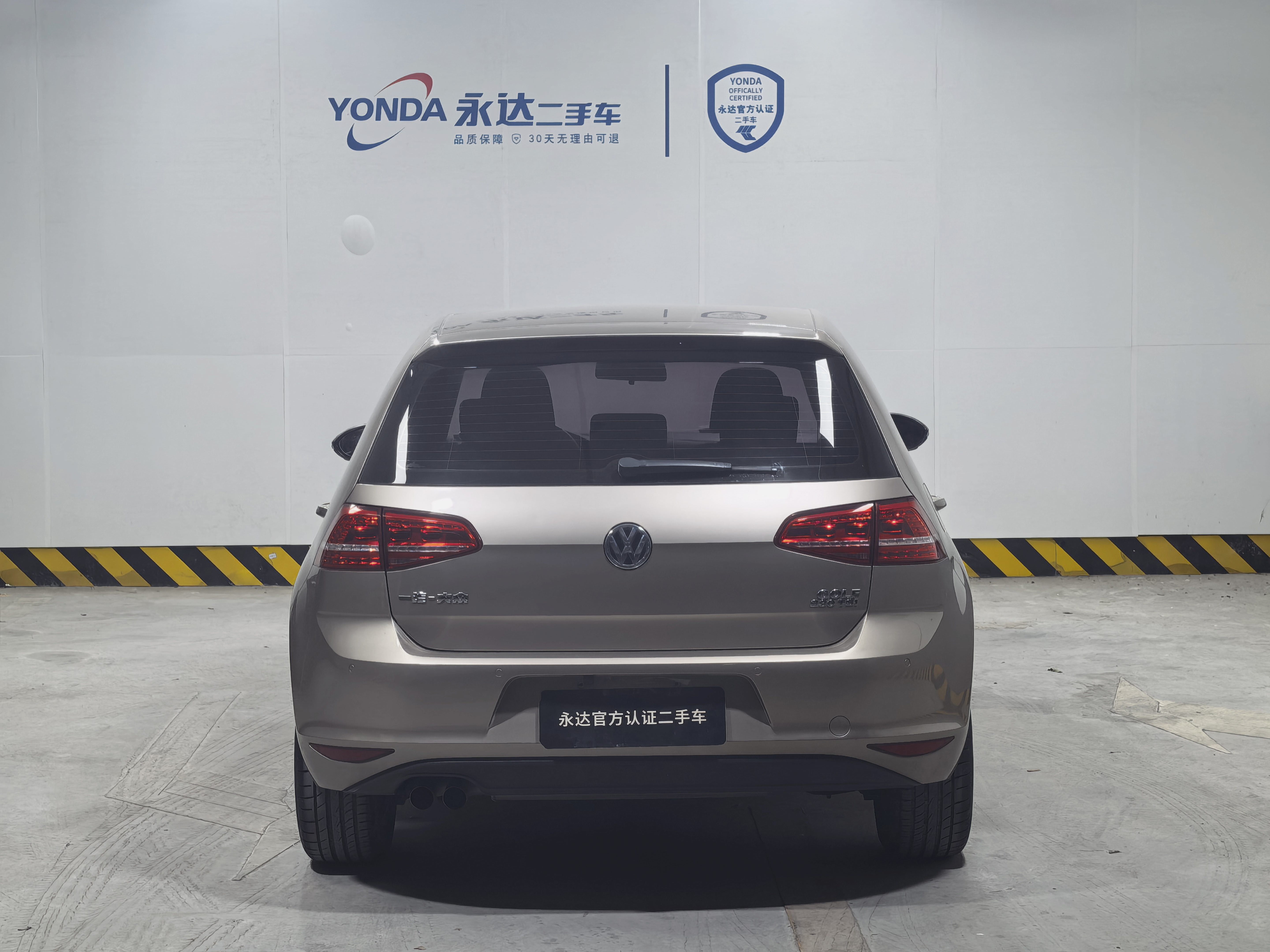 Volkswagen Golf 2016 car image #3