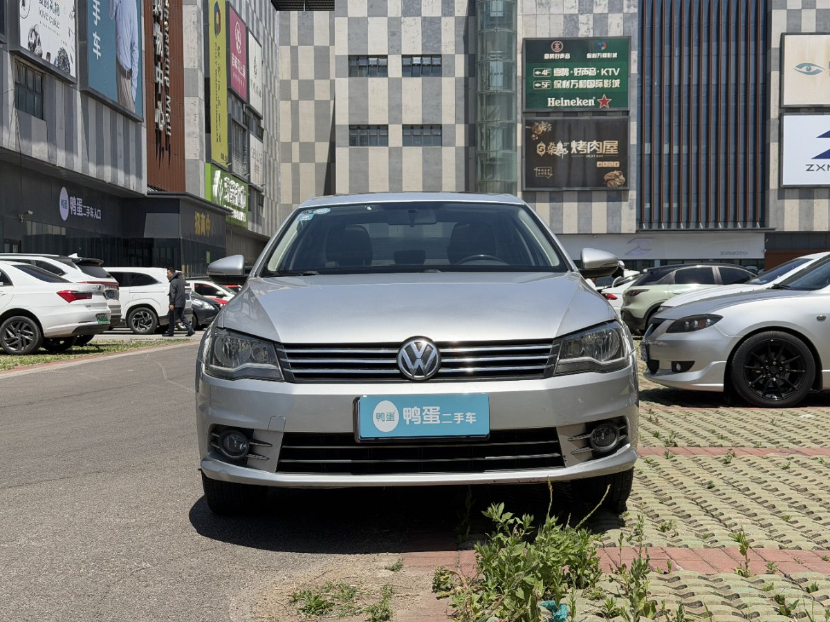 Volkswagen Bora 2013 #2 Volkswagen Bora 2013 изображение автомобиля #2
