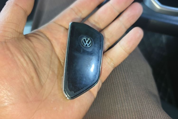 Volkswagen Golf 2021 car image #9