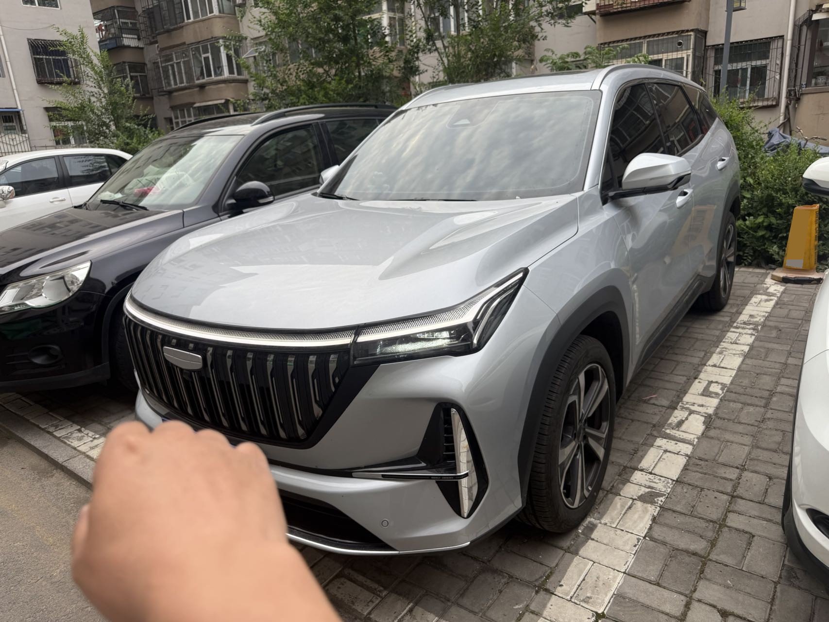 GEELY Boyue L 2025 car image 