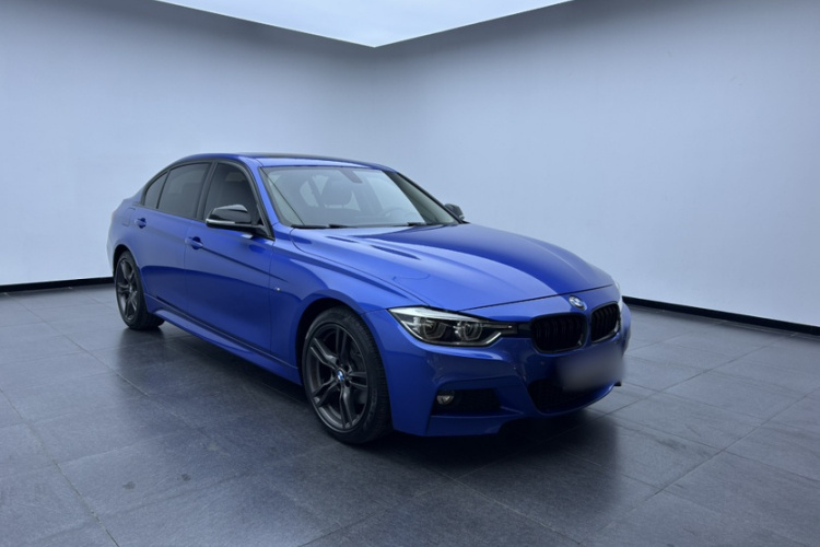 BMW 3 Series 2019 #4 BMW 3 Series 2019 car image #4