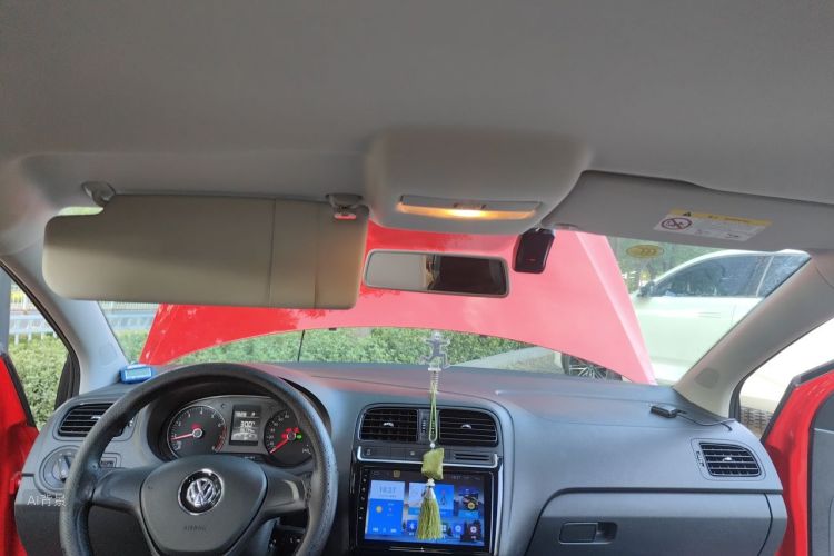 Volkswagen Polo 2018 car image #20