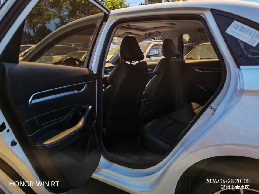 GEELY Emgrand 2022 car image #5