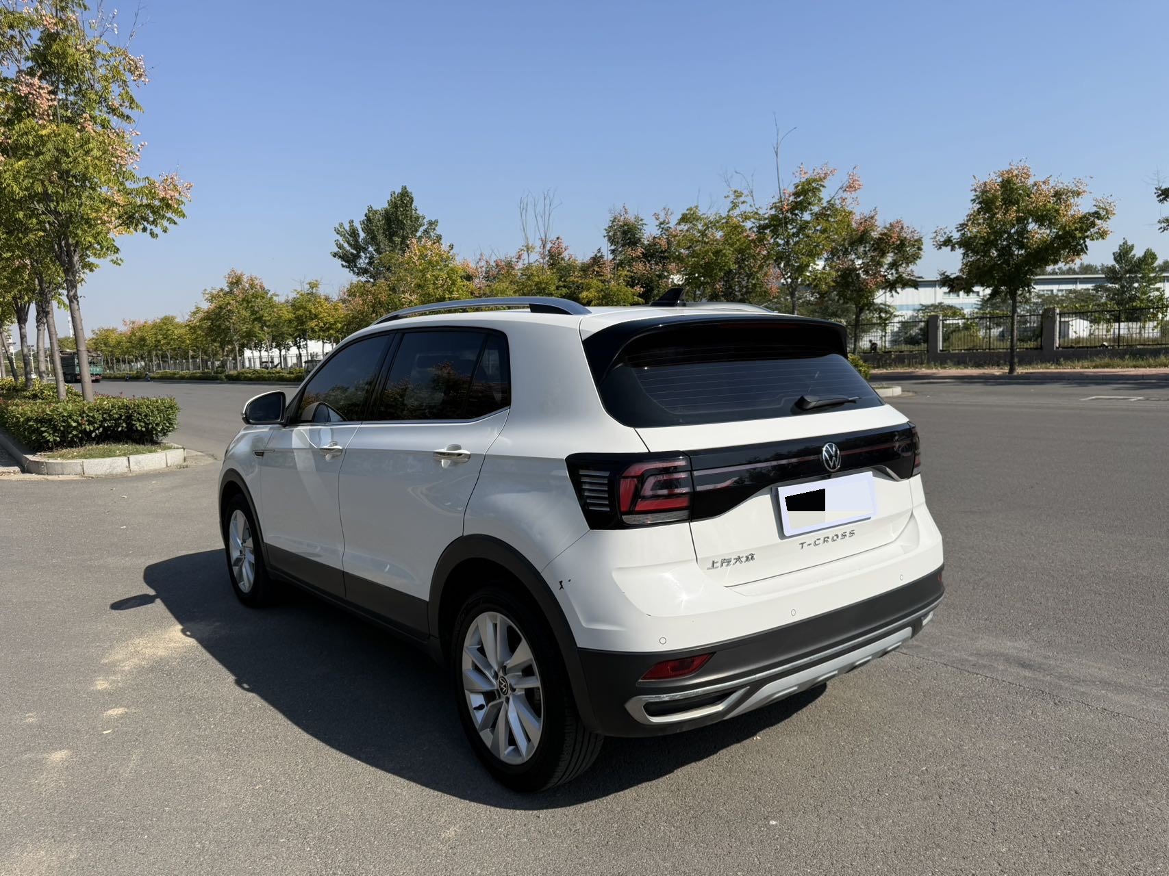 Volkswagen T-Cross 2021 #6 Volkswagen T-Cross 2021 car image #6