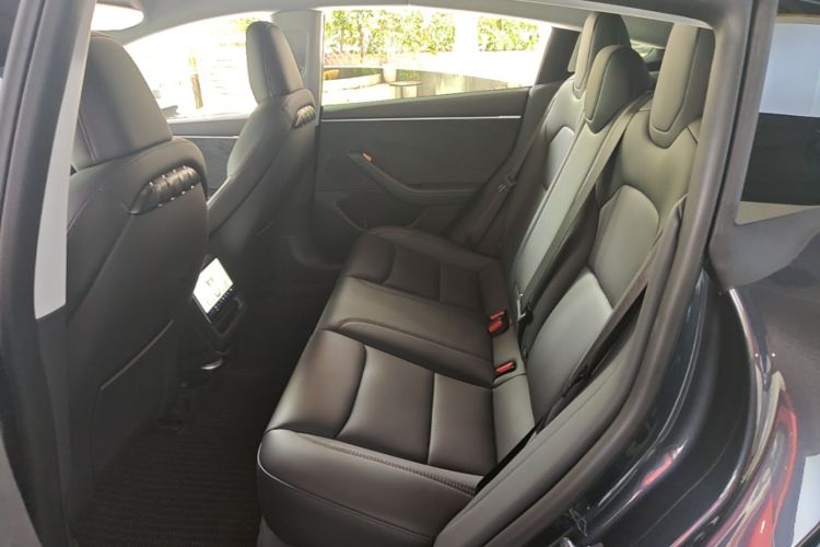 Tesla Model 3 2024 #13 Tesla Model 3 2024 car image #13