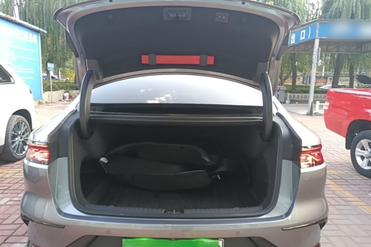 BYD Han 2022 imagem de carro #19