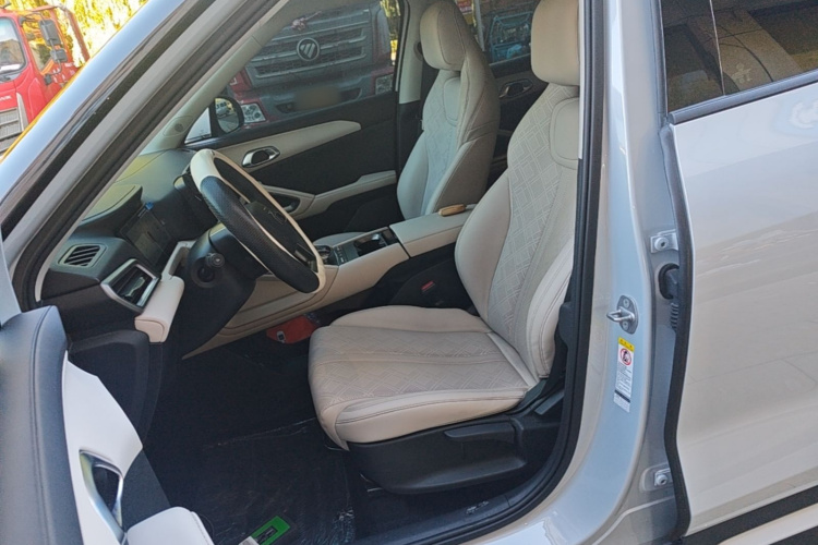 BYD YuanUP 2024 #15 BYD YuanUP 2024 immagine di auto #15