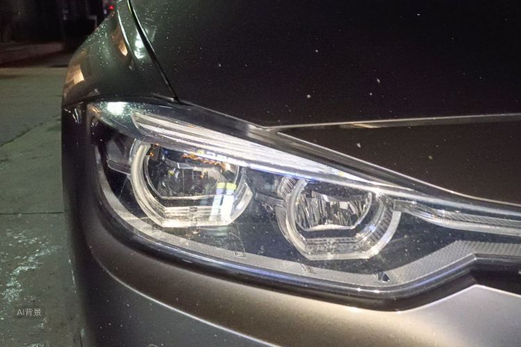 BMW 3 Series 2018 #8 BMW 3 Series 2018 car image #8