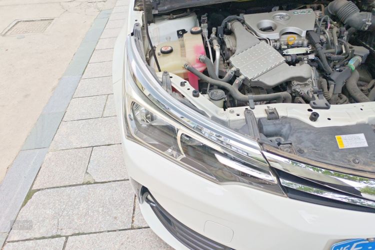 Toyota Corolla 2017 car image #8