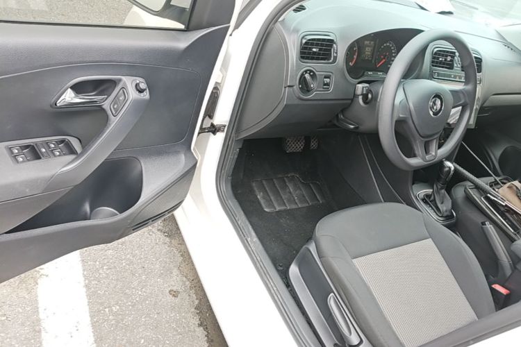 Volkswagen Polo 2018 #18 Volkswagen Polo 2018 car image #18