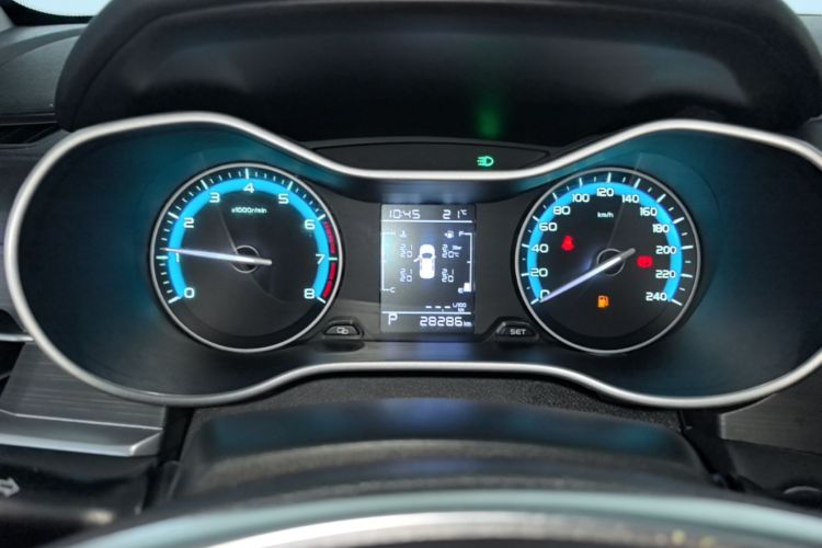 GEELY Emgrand 2021 #12 GEELY Emgrand 2021 imagen de coche #12