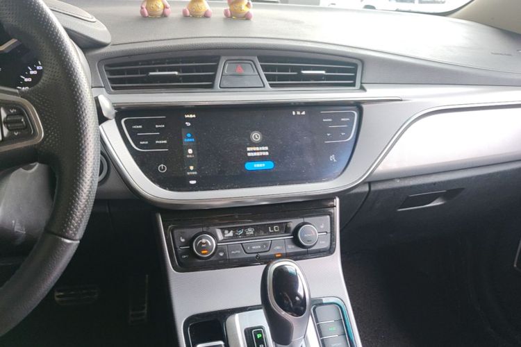 GEELY Emgrand GS 2018 car image #13