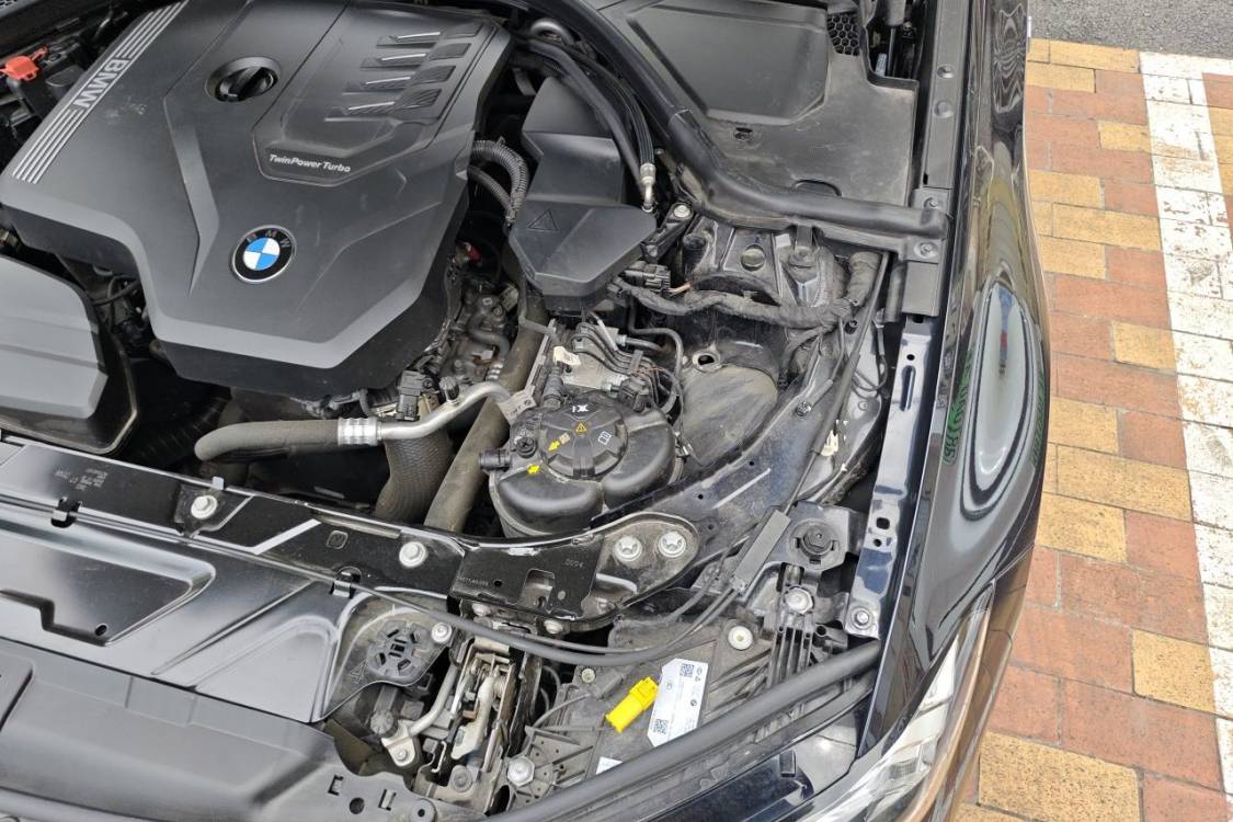 BMW 3 Series 2024 #12 BMW 3 Series 2024 car image #12