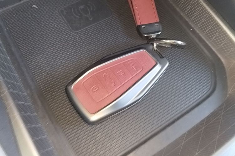 GEELY Emgrand 2022 car image #9