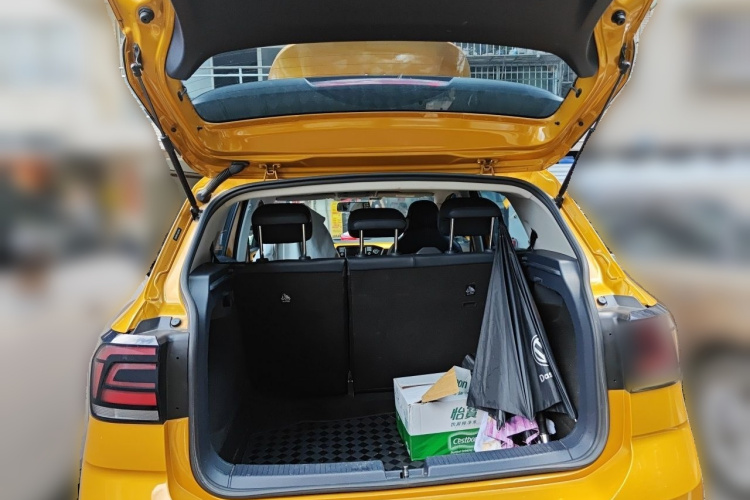 Volkswagen T-Cross 2021 car image #21