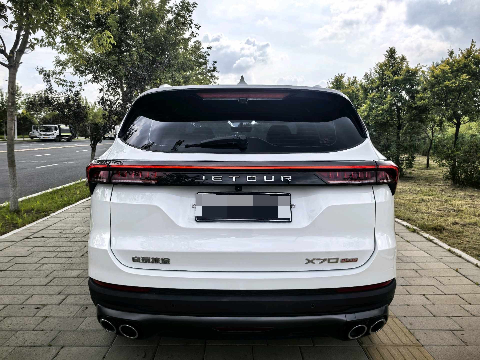 Jetour X70 PLUS 2022 car image #5