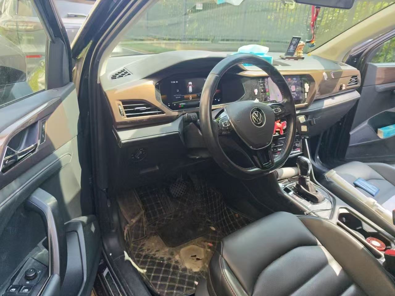 2022 immagine di auto #5