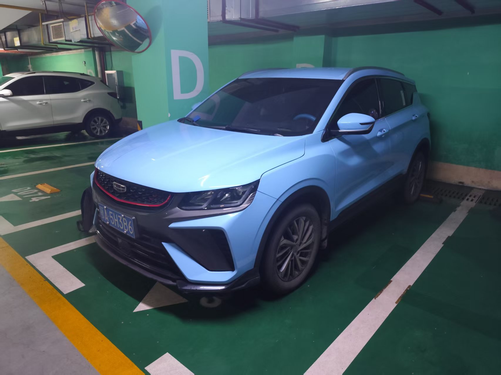 GEELY Coolray 2022 GEELY Coolray 2022 car image