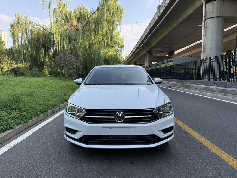 Volkswagen Bora 2021 car image #2