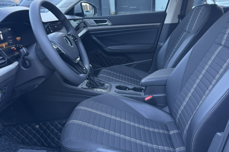 Volkswagen Lavida 2022 car image #16