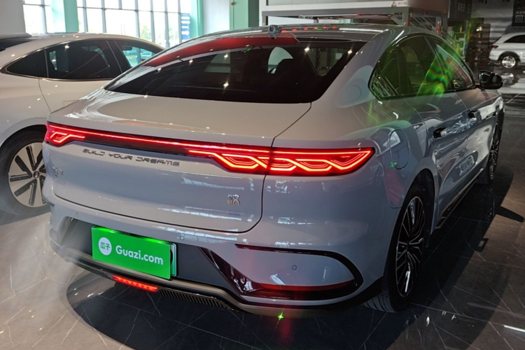 BYD Han 2024 car image #7