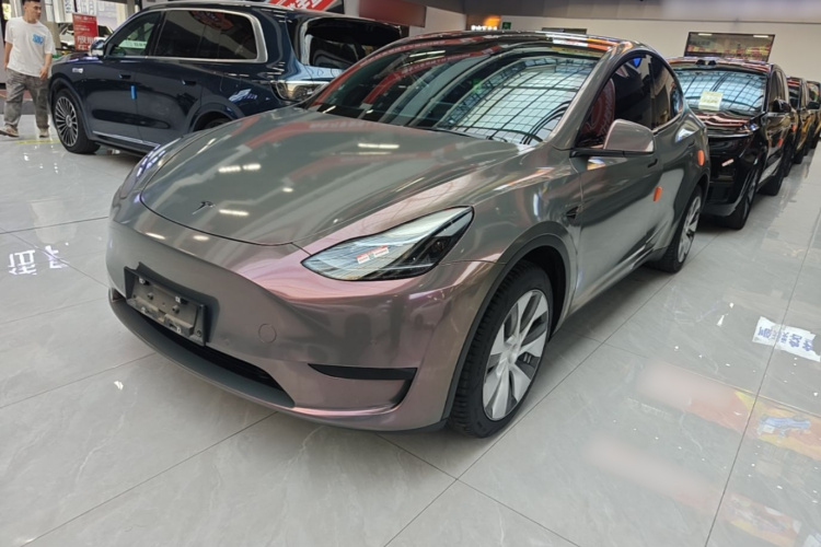 Tesla Model Y 2022 #2 Tesla Model Y 2022 immagine di auto #2