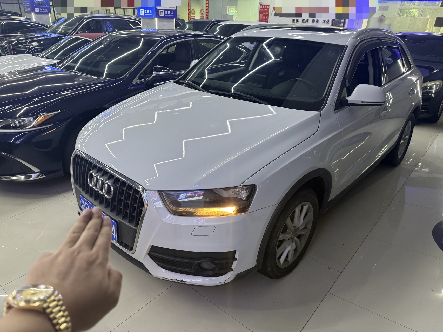Audi Q3 2014 car image 