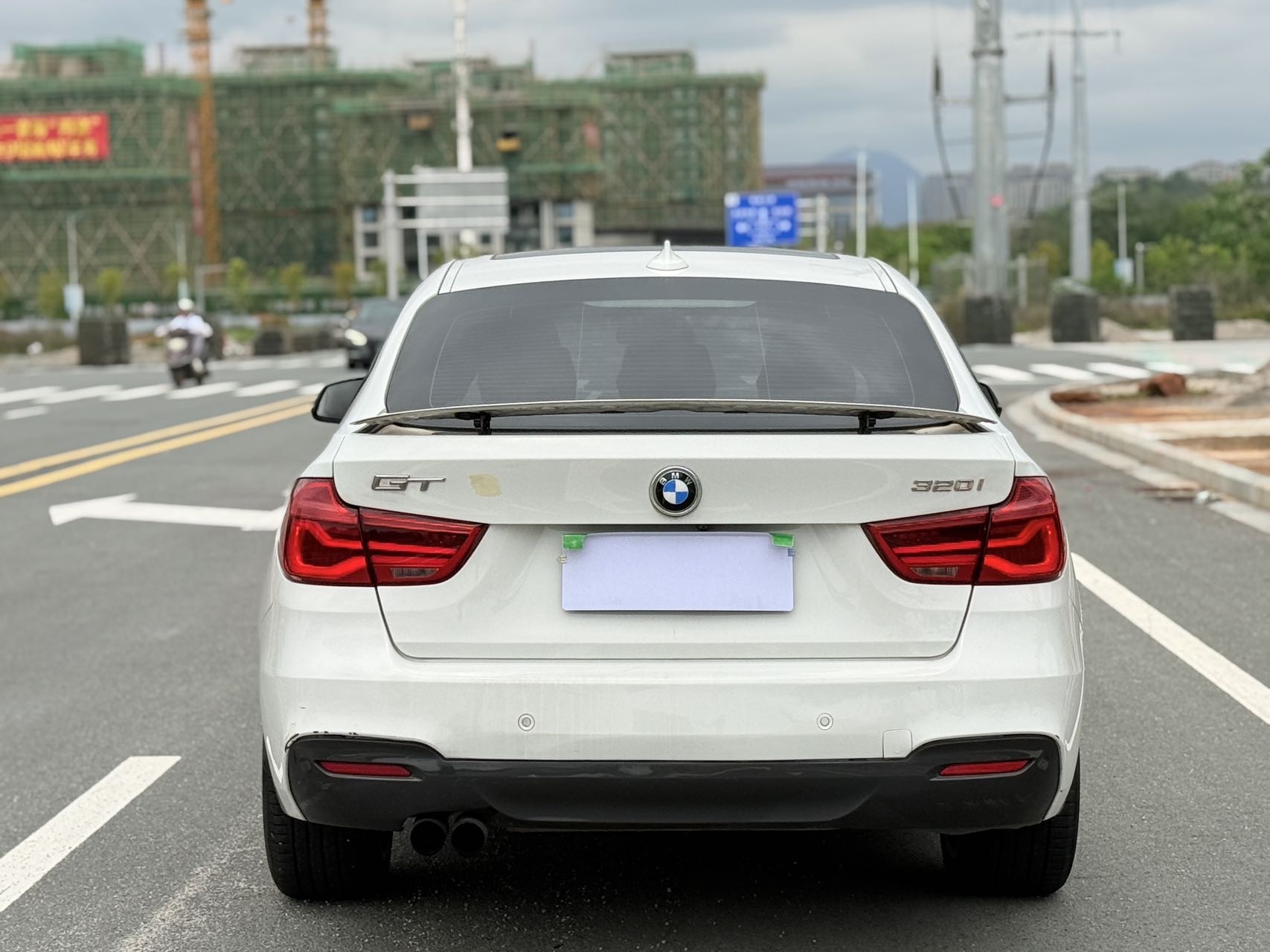 BMW 3 Series GT 2018 #10 BMW 3 Series GT 2018 изображение автомобиля #10