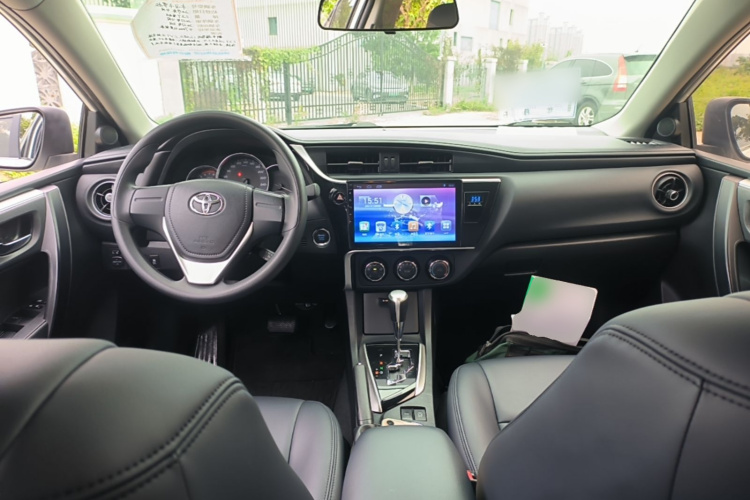 Toyota Corolla 2019 #10 Toyota Corolla 2019 car image #10