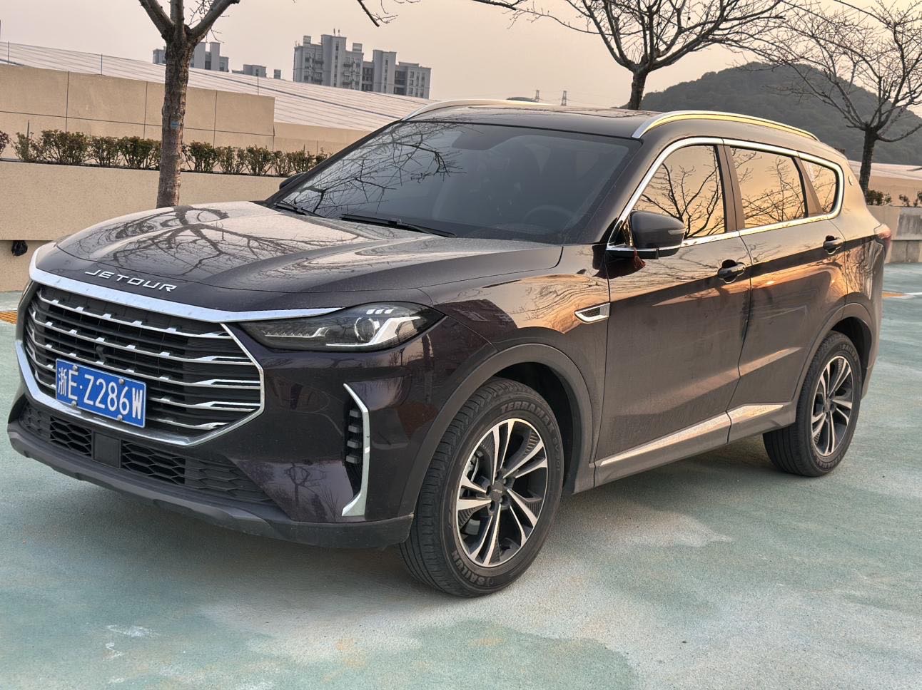 Jetour X70 PLUS 2022 car image 