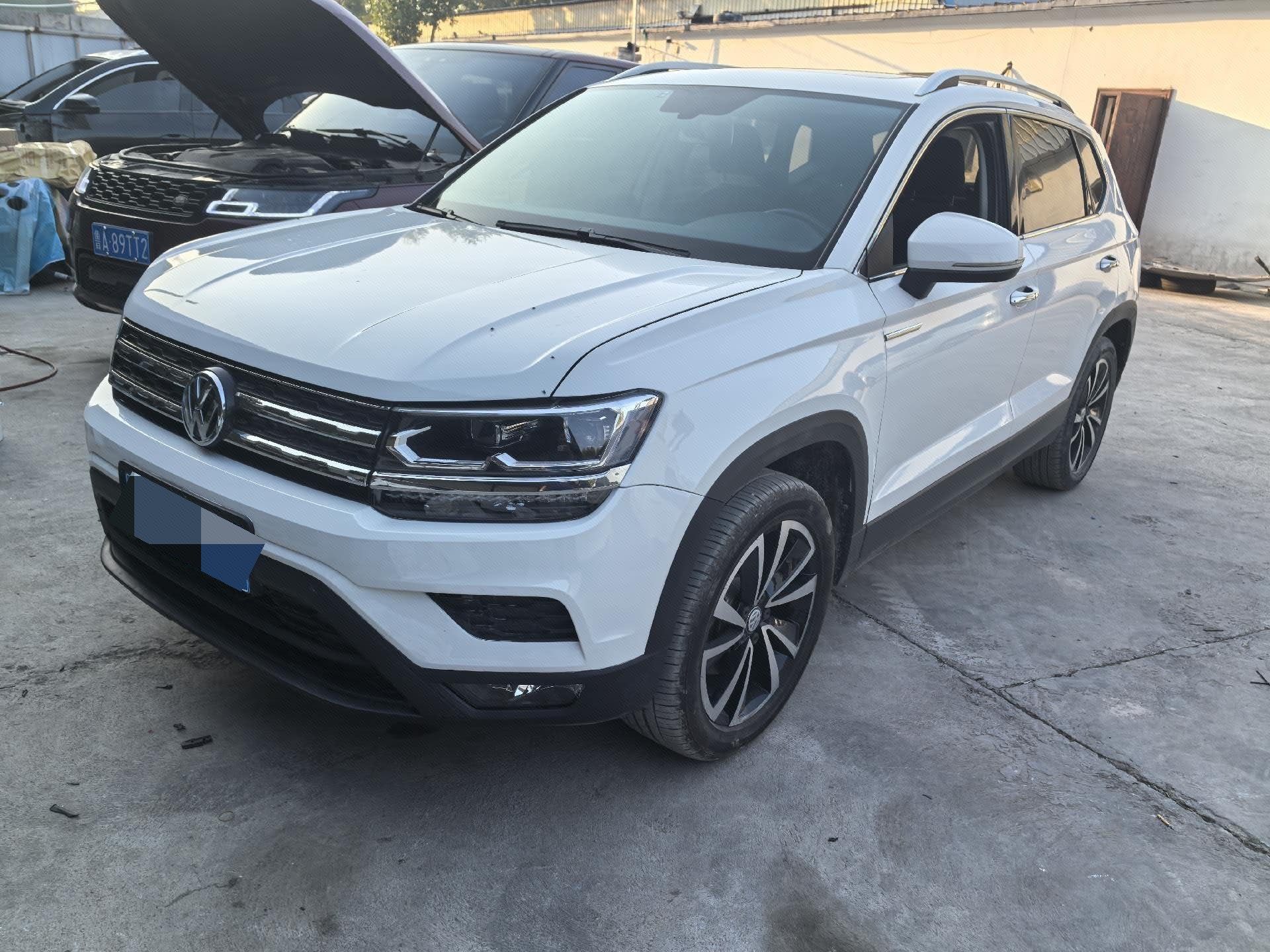 2020 2020 car image