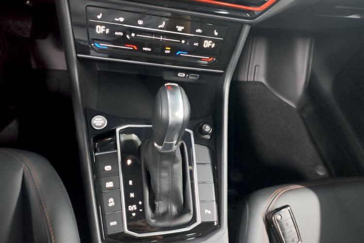 Volkswagen Lavida 2025 #14 Volkswagen Lavida 2025 car image #14