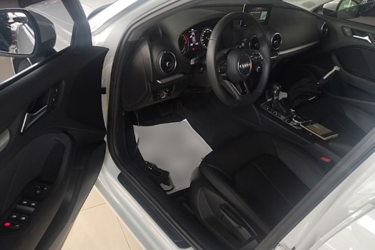 Audi A3 2017 imagem de carro #16