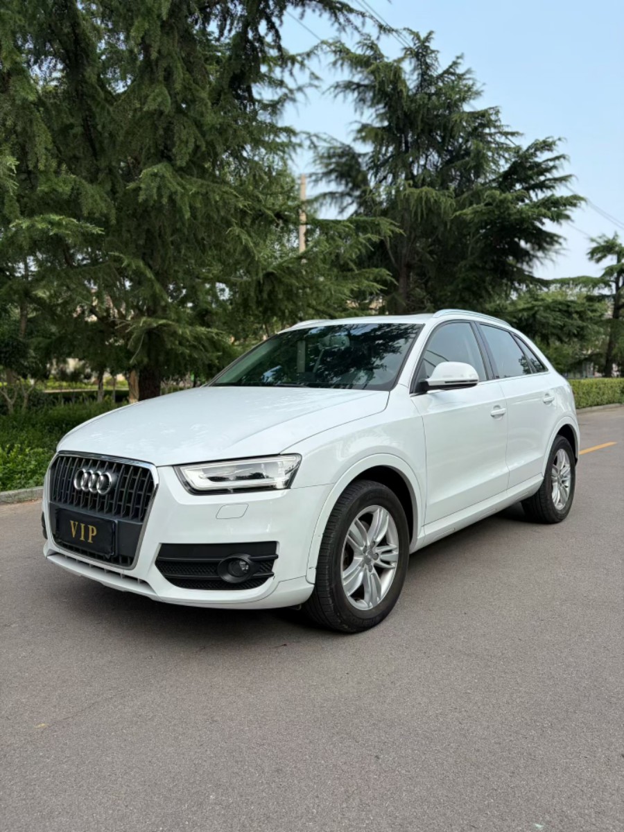 Audi Q3 2014 car image #3