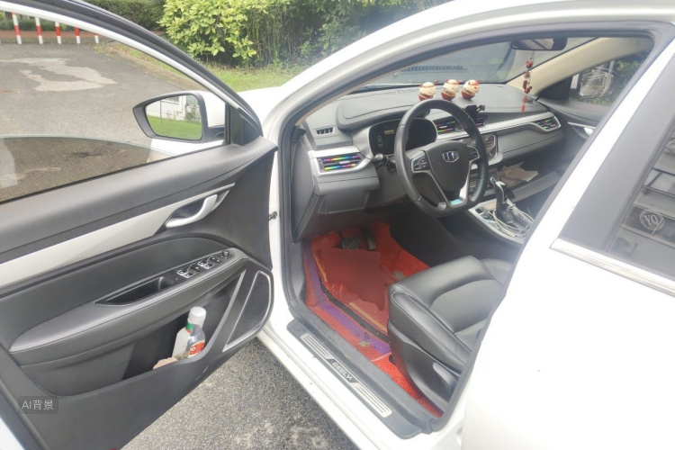 GEELY Emgrand 2018 car image #18