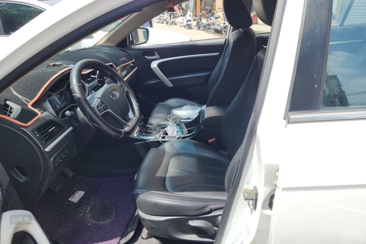 GEELY Emgrand 2018 car image #17