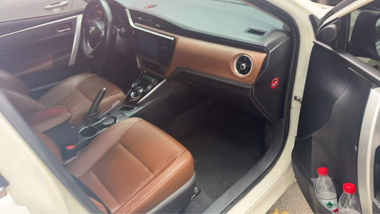 Toyota Corolla Hybird E+ 2019 car image #6