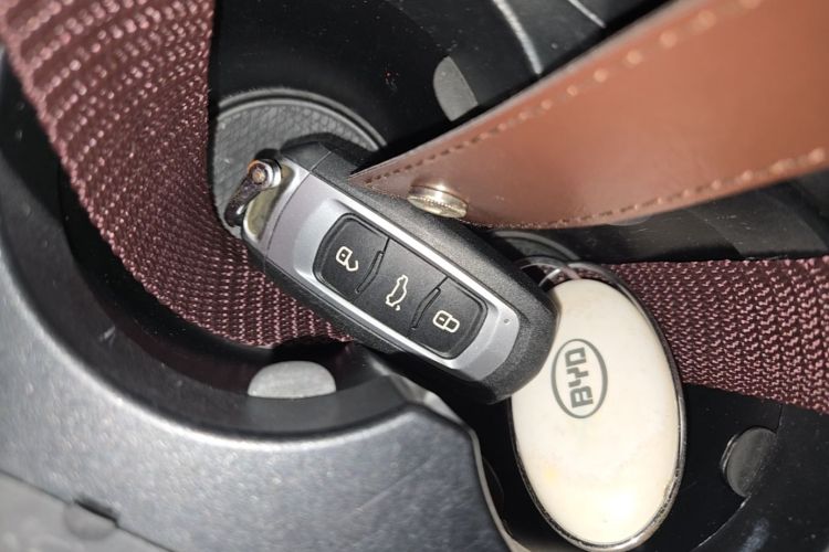 GEELY Emgrand GS 2019 #14 GEELY Emgrand GS 2019 car image #14