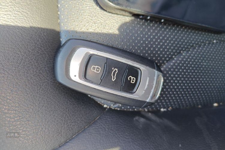 GEELY Emgrand 2017 #10 GEELY Emgrand 2017 car image #10