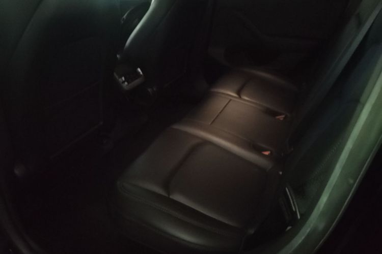 Tesla Model Y 2023 #17 Tesla Model Y 2023 car image #17