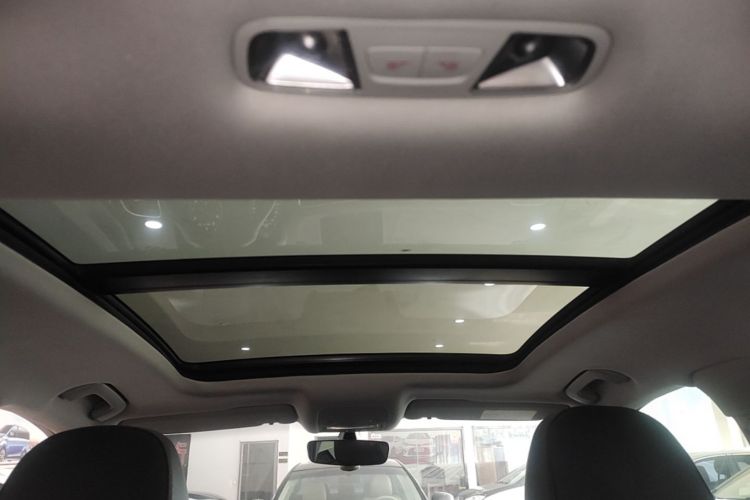 Audi Q3 2017 #18 Audi Q3 2017 car image #18
