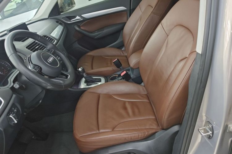 Audi Q3 2015 #15 Audi Q3 2015 car image #15