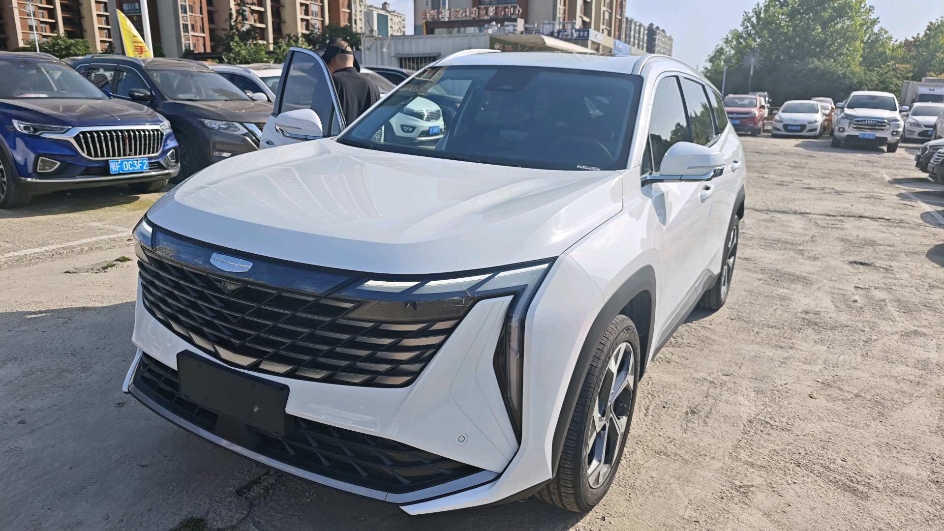 GEELY Boyue L 2025 GEELY Boyue L 2025 car image